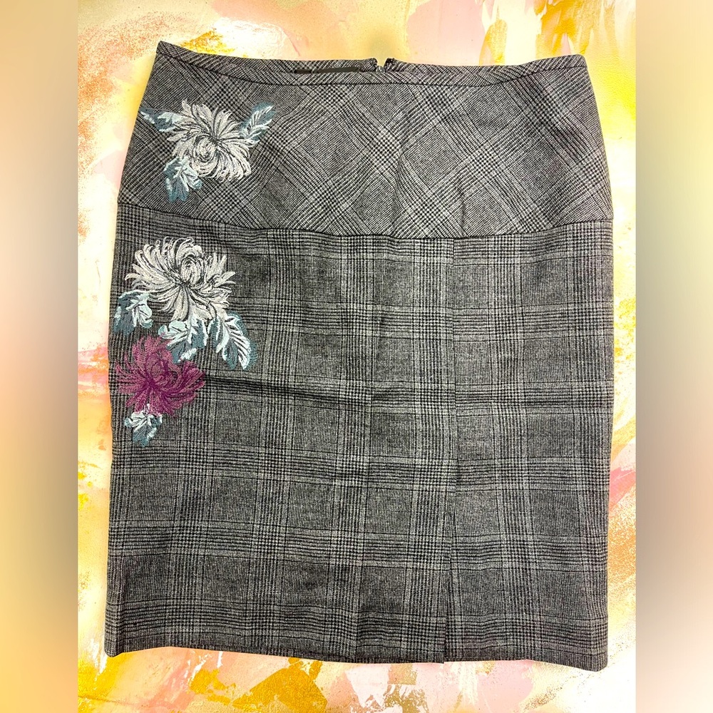 Carlisle vintage gray plaid embroidered floral wool skirt 12